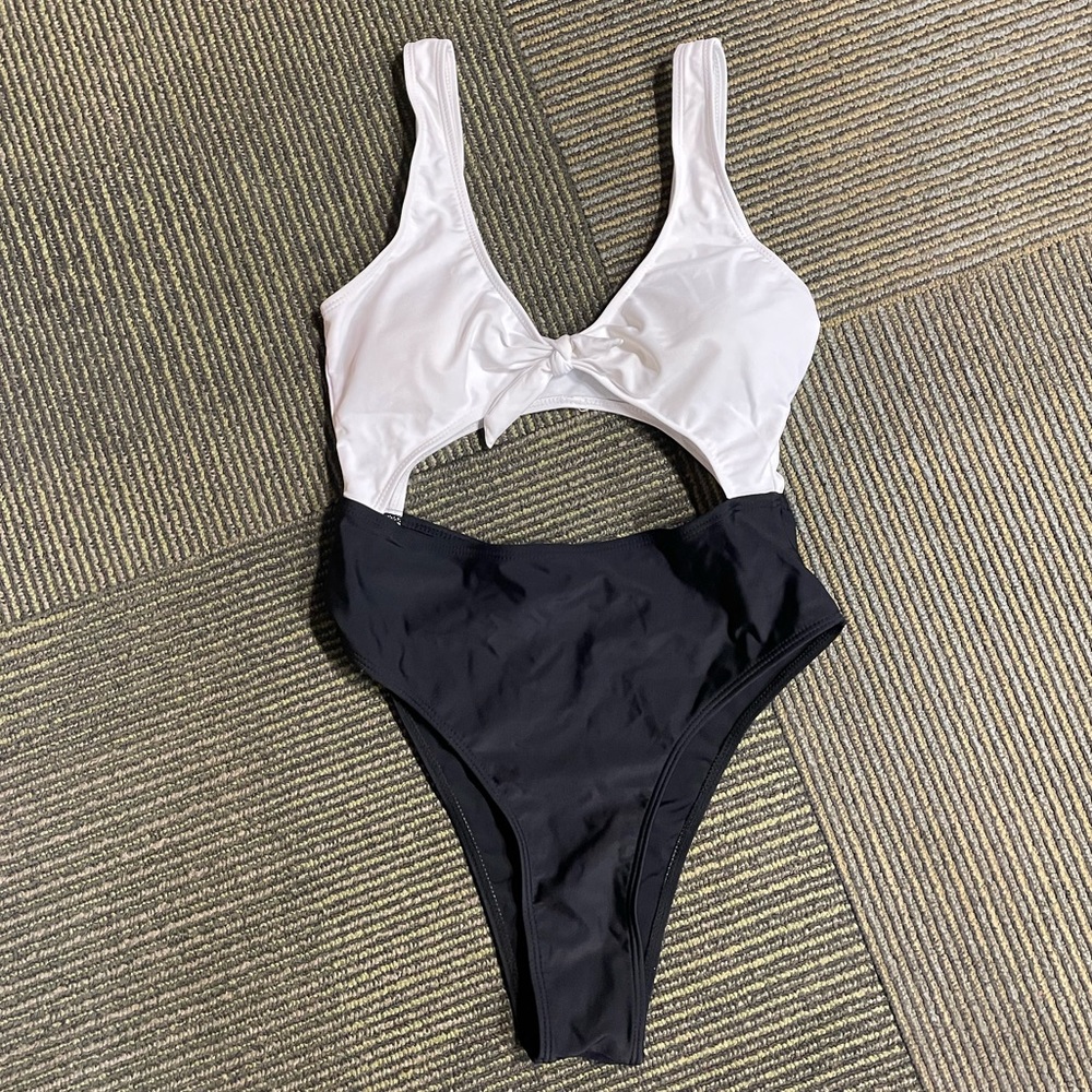 One Piece Cut-out Swimsuit